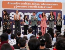 Pablo Lemus destacó que la entrega de estos kits mejorará la calidad de vida y la situación económica de los pacientes. EL INFORMADOR/H.NAVARRO