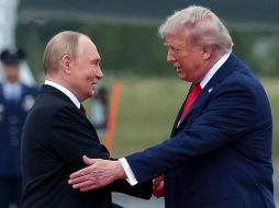 Trump calificó como “extremadamente productivo” el encuentro de más de tres horas que sostuvo con Putin. EFE/Gavriil Grigorov