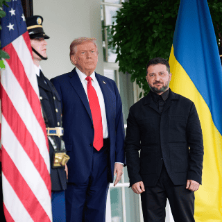 "Si todo va bien hoy" con Zelenski podrá celebrarse cumbre con Putin: Trump