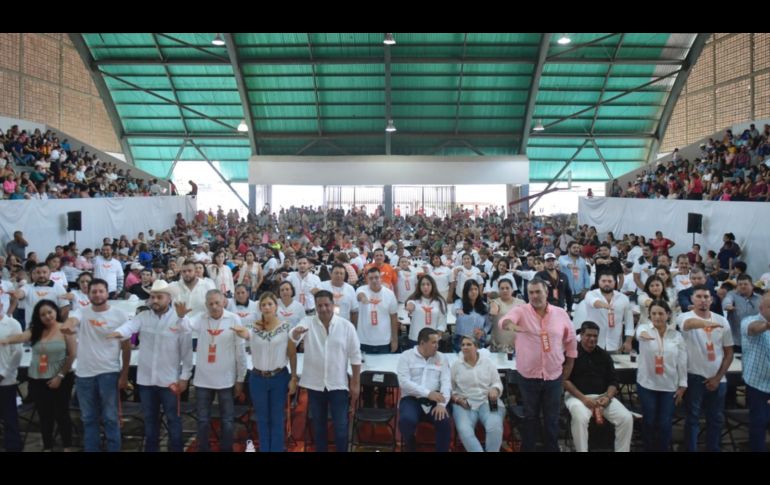 Movimiento Ciudadano Jalisco realizó un total de 13 asambleas en los 20 distritos electorales del Estado, demostrando la unidad de sus integrantes, a estos encuentros asistieron aproximadamente 12 mil 500 militantes y simpatizantes del partido. CORTESÍA