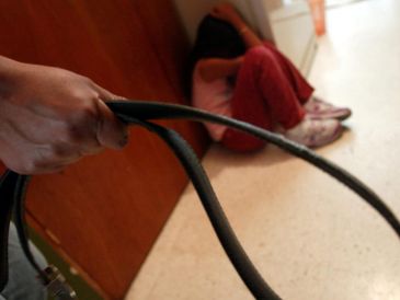 El Código Penal de Jalisco establece penas de seis meses a cinco años de prisión para quien maltrate a un menor bajo su tutela o cuidado. EL INFORMADOR/ Archivo