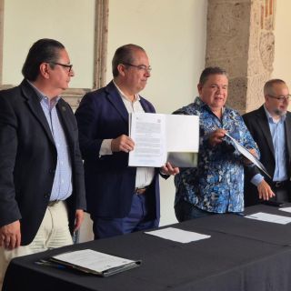 CROM e IJA firman convenio para la capacitación en mediación de conflictos