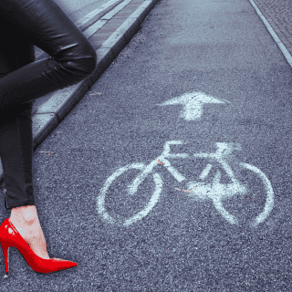 Sexoservidoras protestan por pérdidas debido a ciclovía en CDMX