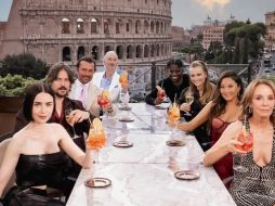 La serie busca mantener el atractivo europeo que la ha convertido en un fenómeno mundial. INSTAGRAM/@emilyinparis