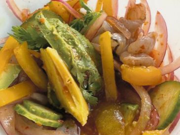 Disfruta de una gran selección de comida del mar en Mariscos Bitacheros La Irene. ESPECIAL