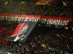 La Fiel rojinegra recibió con entusiasmo al técnico más exitoso en la historia del Atlas. IMAGO7/C. Hernández