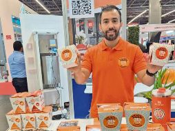 Chila Félix convirtió a los tradicionales chilaquiles en un platillo práctico para llevar en caja especial. ESPECIAL