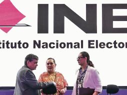 Guadalupe Taddei  (centro) durante la Firma del Convenio Específico de Colaboración entre el Instituto Electoral y la Fundación Internacional para Sistemas Electorales, el pasado 31 de mayo de 2025. ESPECIAL
