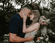 Taylor Swift anuncia su compromiso con Travis Kelce. ESPECIAL / IG / @taylorswift13