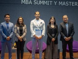 Gracias a su estilo dinámico y cercano, Luis Villagrán mantuvo la atención de los más de 180 asistentes, quienes además participaron activamente con preguntas e interacciones. CORTESÍA