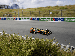 Con McLaren en gran nivel, el Gran Premio de Países Bajos 2025 promete un fin de semana cargado de espectáculo. EFE / S. Van der Wal