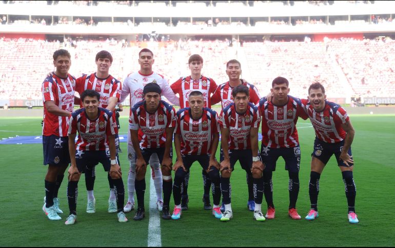 Chivas recibirá a Cruz Azul en el Estadio AKRON este sábado con la necesidad de sumar su segunda victoria en el semestre. IMAGO7