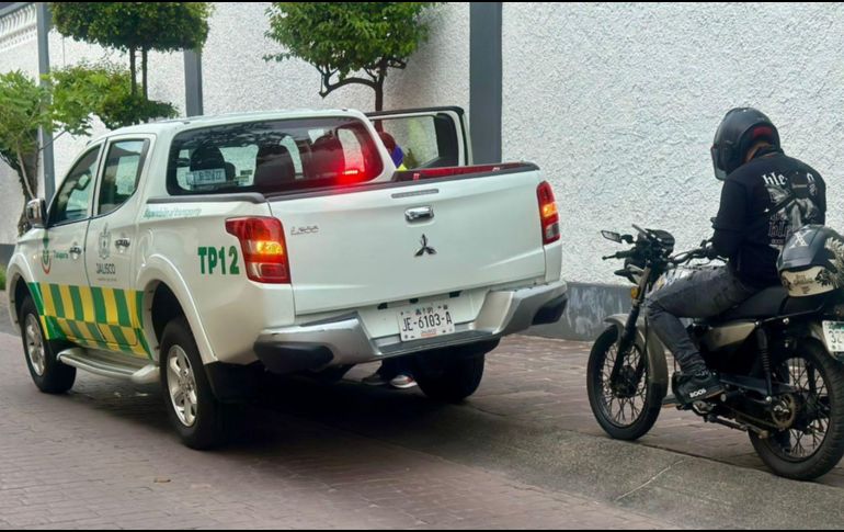 De acuerdo con la información disponible, a través de plataformas digitales es que se ha comenzado a ofrecer este servicio, sin embargo, aunque algunas empresas cuentan con la autorización para operar en la Entidad, no cuentan con el permiso para ofrecer esta modalidad de viaje. ESPECIAL / Setran