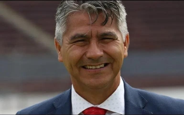 El analista táctico aseguró que una de las claves para Chivas será que Gabriel Milito determine el rol de Luis Romo en el equipo rojiblanco. ESPECIAL