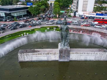 Con las obras se busca que las y los peatones puedan ingresar al vaso de agua y a la fuente de forma más sencilla, por lo que se construirá un andador perimetral. EL INFORMADOR/A.NAVARRO