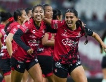 Las Rojinegras suman tres puntos vitales que les permiten mantenerse con el sueño de lograr la clasificación al llegar a nueve unidades. IMAGO7.