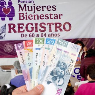 Cuánto paga la Pensión Bienestar para mujeres de 60 a 64 años