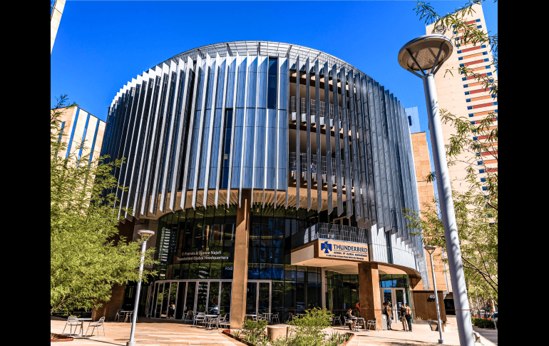 Esta modalidad de doble titulación va más allá de obtener dos títulos en corto tiempo, también es una inversión estratégica. CORTESÍA