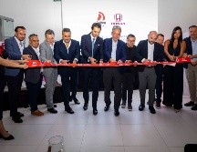 Antonio Arroyo, Eliel Trujillo, Edmundo Amutio, Juan Pedro Woolfolk, Salomón Chidán, Yuichi Murata, Andrés Caballero, Juan Chidán, Robin Guzmán, Harik Cassani y Santiago Moreno en la reinauguración de la Agencia Honda Excelencia. GENTE BIEN JALISCO / Revista del 5 de septiembre 2025
