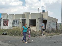 Gerardo Quirino Velázquez explicó que habrá una reunión con personal del Infonavit el próximo jueves en Tlajomulco para revisar los polígonos de vivienda abandonada. Posteriormente se realizará el proceso de recuperación de las casas. EL INFORMADOR