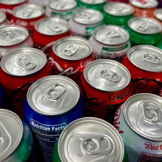 ¿Qué pasa si tomo refresco light todos los días?