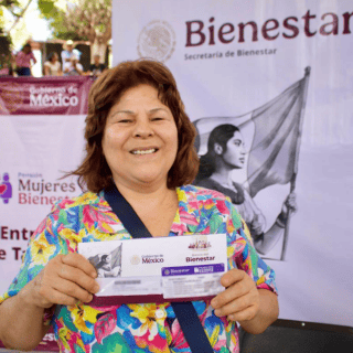 Pensión Mujeres Bienestar: ¿Cómo consultar el saldo de tu tarjeta desde tu celular?