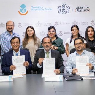 Firman convenio STPS, IDEFT y Servicio Nacional de Empleo para fortalecer capacitación laboral en Jalisco