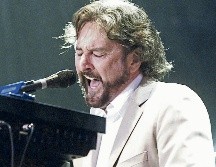 El vocalista convirtió su piano Wurlitzer en uno de los sonidos más característicos del grupo. EFE