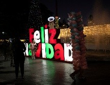 Al igual que el año pasado, el adelanto de la Navidad ocurre en momentos en que buena parte de la población atraviesa problemas para poner pan sobre la mesa a diario. AFP / ARCHIVO