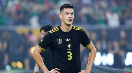 la FMF y la Selección Mexicana fueron notificados de que César Montes no podrá estar ante los coreanos en Nashville. IMAGO7/ ARCHIVO