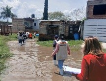 Se desplegó personal de la Coordinación General de Cercanía y Corresponsabilidad Social para escuchar a los vecinos y canalizar apoyos. CORTESÍA