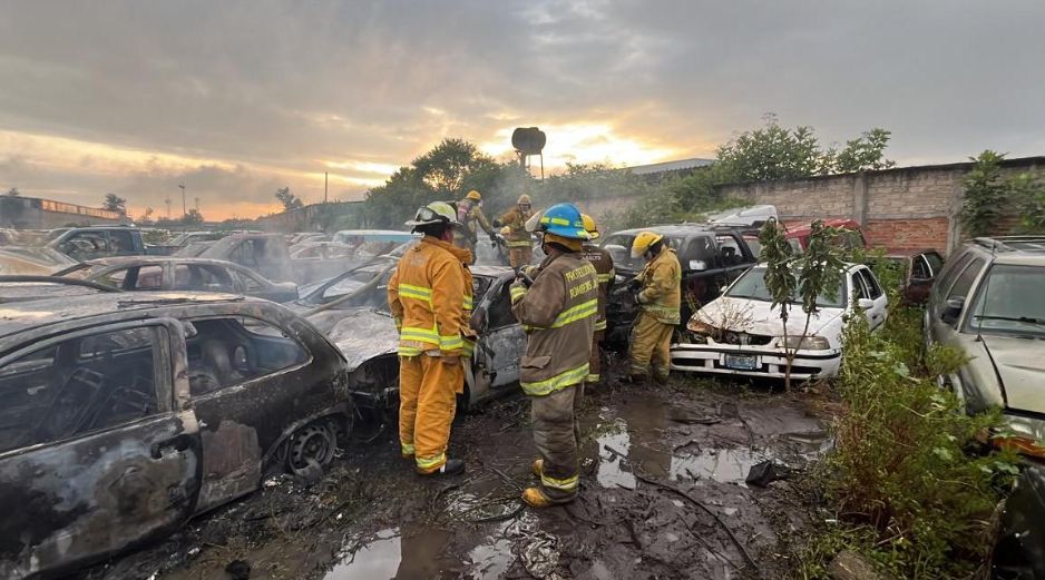 El incendio fue controlado, sin embargo, el predio se encuentra bajo resguardo. ESPECIAL / PROTECCIÓN CIVIL JALISCO