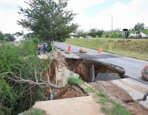 El socavón mide cinco metros de profundidad y ocho de longitud. EL INFORMADOR/J. Acosta