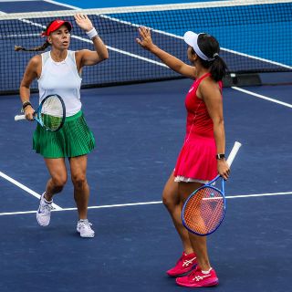 Olmos y Sutjiadi, primeras finalistas de dobles en el GDL Open AKRON