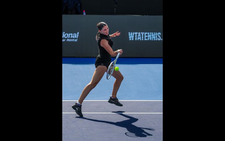 Elsa Jacquemot continúa venciendo a las favoritas y mejores sembradas del GDL Open AKRON 2025 WTA 500 para mantenerse firme en la competencia. EL INFORMADOR / A. Navarro