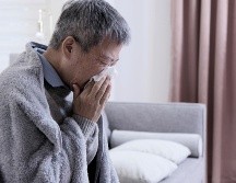 El estudio reveló que la producción altamente elevada de ApoD con la edad en el pulmón genera un daño tisular extenso (en los tejidos) durante la infección que reduce la respuesta antiviral protectora del organismo. ESPECIAL / CANVA