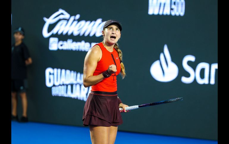 La estadounidense Iva Jovic y la andorrana Victoria Jimenez Kasintseva fueron las protagonistas de un encuentro sumamente emocionante y reñido. EL INFORMADOR / A. Navarro