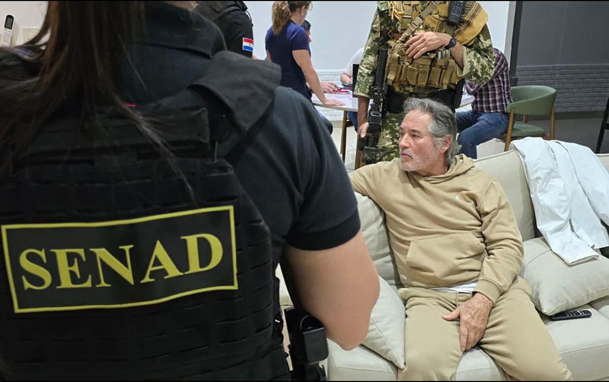 El detenido enfrenta cargos en México por delitos de asociación delictuosa, extorsión y secuestro exprés en el estado de Tabasco. EFE/Secretaría Nacional Antidrogas de Paraguay