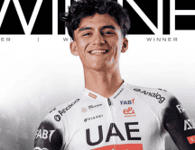 El ciclista mexicano acumula ya dieciséis victorias como profesional. ESPECIAL/@TeamEmiratesUAE