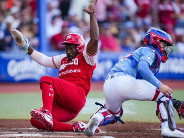 Los escarlatas consiguieron doblegar a la novena de Benjamín Gil para consumar el bicampeonato. IMAGO7.