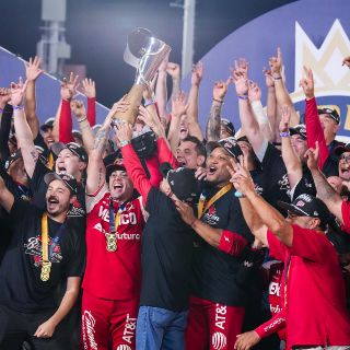 Diablos Rojos barre a Charros de Jalisco y se corona en la Serie del Rey 2025