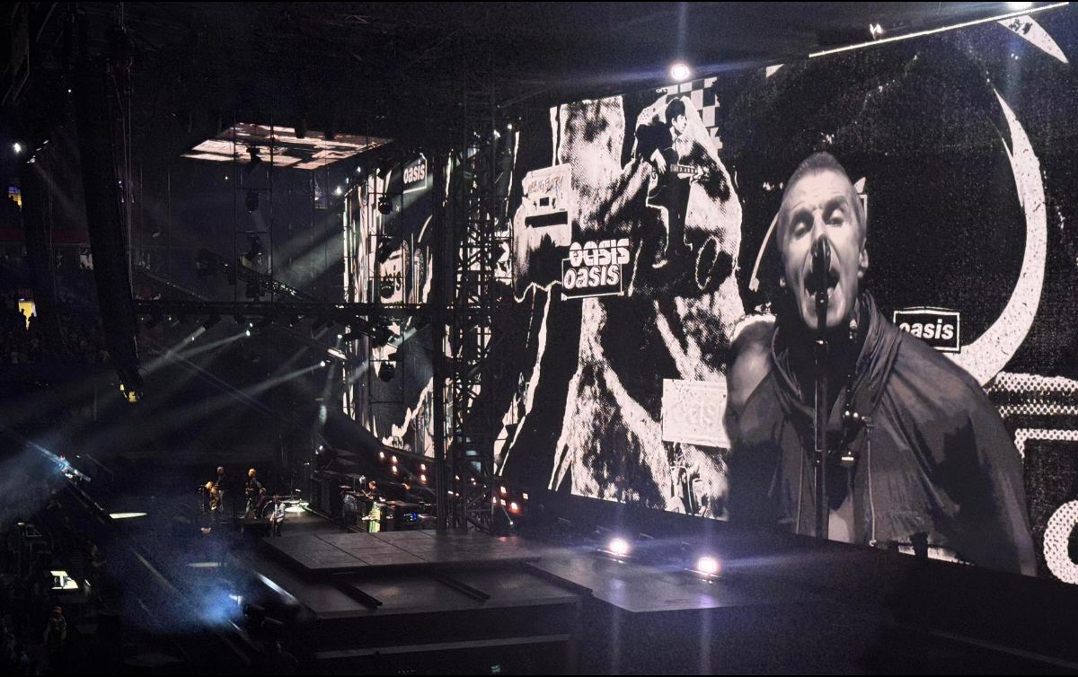 En sus dos conciertos, el viernes 12 y sábado 13 de septiembre, Oasis reunió a más de 130 mil asistentes en el Estadio GNP Seguros de la capital mexicana. EFE / R. Bobé