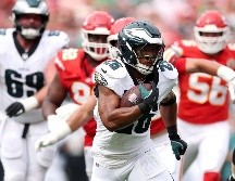 Philadelphia sorprendió en Kansas City al frenar las jugadas grandes de Patrick Mahomes y sacar un triunfo ajustado. AFP/ J. SQUIRE.