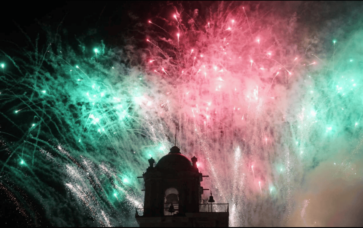 El Grito de Independencia es uno de los acontecimientos de mayor relevancia a nivel nacional, ya que rememora el inicio de la lucha por la libertad del país. SUN