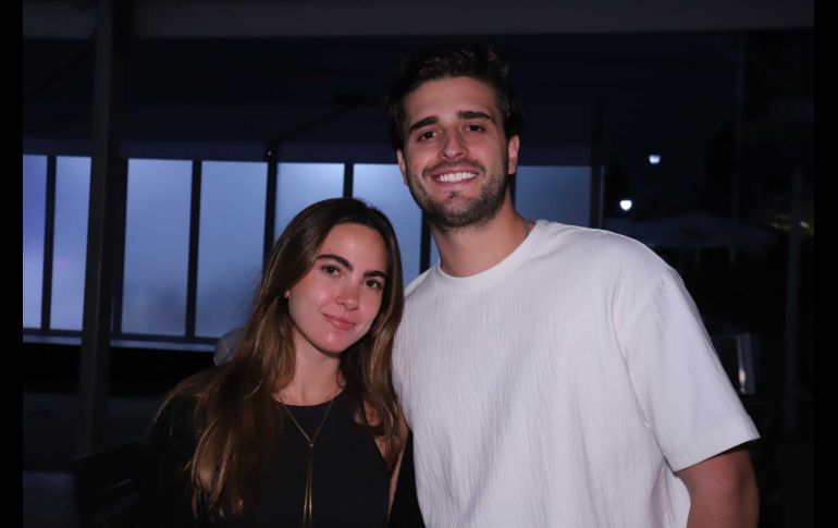 Natalia Davino y Gabriel de la Torre. GENTE BIEN JALISCO / C. Jimeno