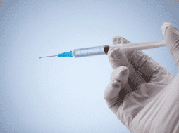 Los médicos y enfermeras que laboran en el lugar detectaron que la mujer no era una trabajadora legítima por su actitud. ESPECIAL