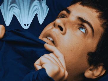 Este tipo de sueños son más comunes en niños de tres a seis años y las presentan hasta 75% de la población pediátrica. ESPECIAL / CANVA