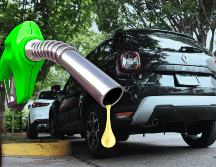 El aire acondicionado consume 10% más de combustible. Por tal motivo, se debe encender lo menos posible, si queremos ahorrar gasolina. EL INFORMADOR / ARCHIVO