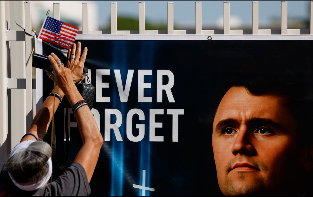 Kirk murió el 10 de septiembre tras ser baleado en el cuello durante un debate en la Universidad Utah Valley. EFE/C. Brehman