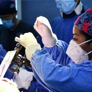 Centro Médico Naval realiza dos cirugías para tratar el Parkinson